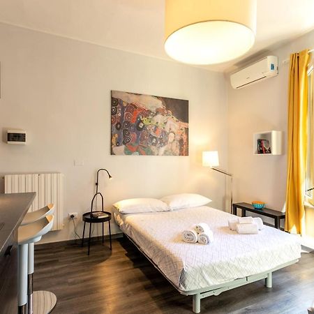 Luna Homes - Studio In Farini Milánó Kültér fotó