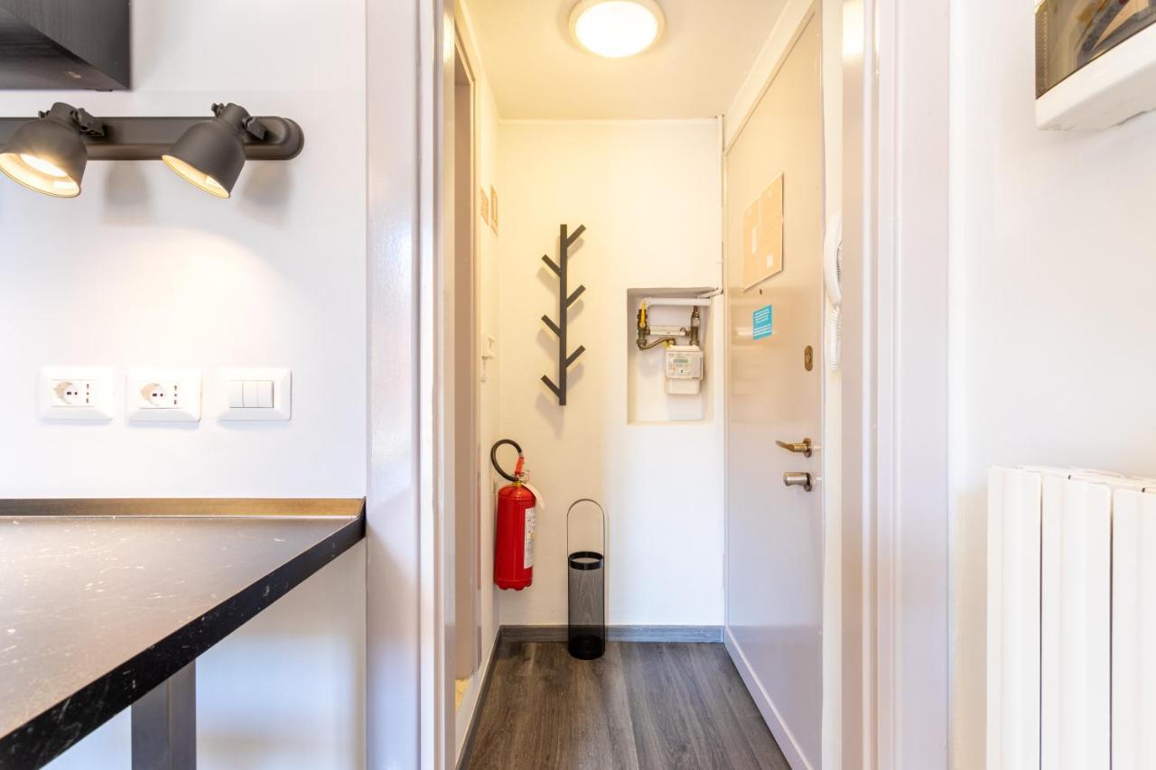 Luna Homes - Studio In Farini Milánó Kültér fotó
