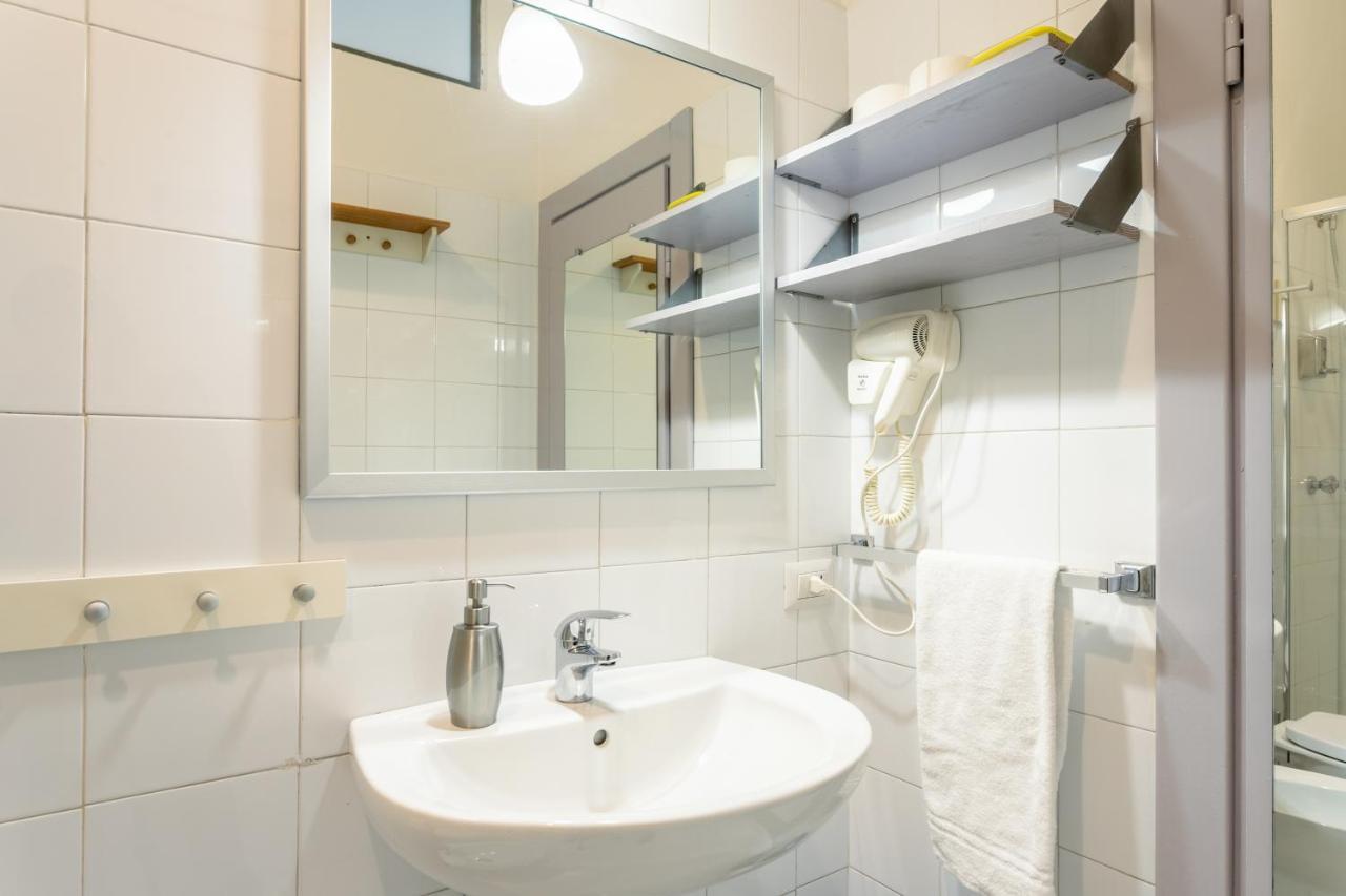 Luna Homes - Studio In Farini Milánó Kültér fotó